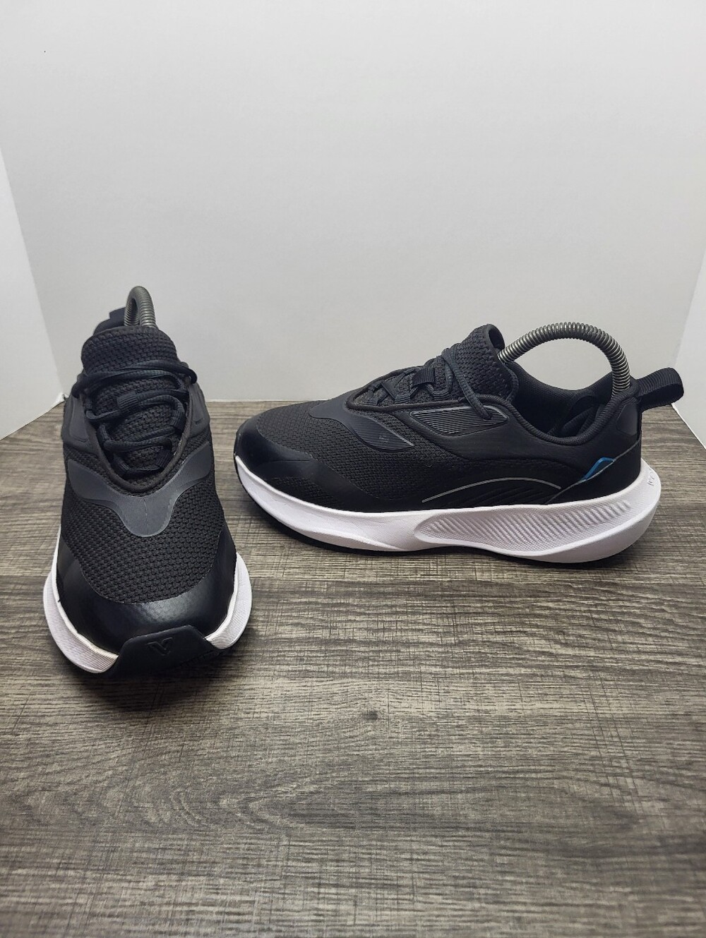 Vessi Tidal Sneaker Waterproof Black White Athletic Shoes Women's Size 8